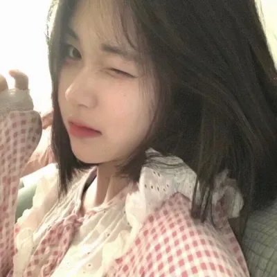 背后有人